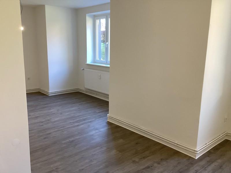 Geräumige & sanierte 2-Zimmer-Souterrainwohnung sofort anmietbar! zimmer