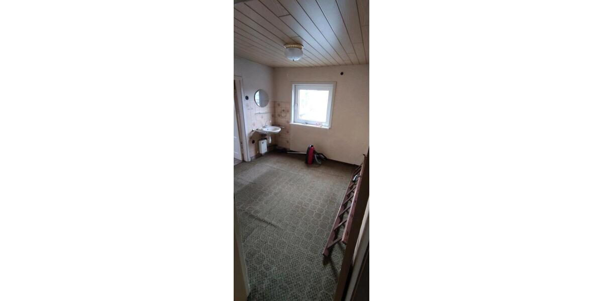 Doppelhaushälfte Lübeck Sankt Gertrud - 5 Zimmer, 94 m&sup2;, 185.000&euro; | Angebot:25407402