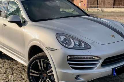 Porsche Cayenne 175.000 km 22.500 € Lübeck 23558