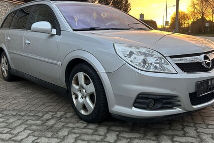 Opel Vectra 230.000 km 2.790 &euro; Lübeck 23556