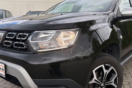 Dacia Duster 82.000 km 11.900 &euro; Stockelsdorf bei Lübeck 23617
