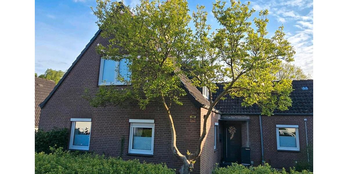Doppelhaushälfte Lübeck Sankt Gertrud - 5 Zimmer, 130 m&sup2;, 300.000&euro; | Angebot:26884846