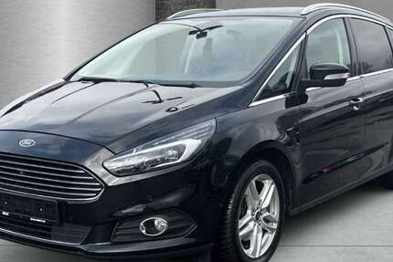 Ford S-Max 89.664 km 21.450 &euro; Lübeck 23558
