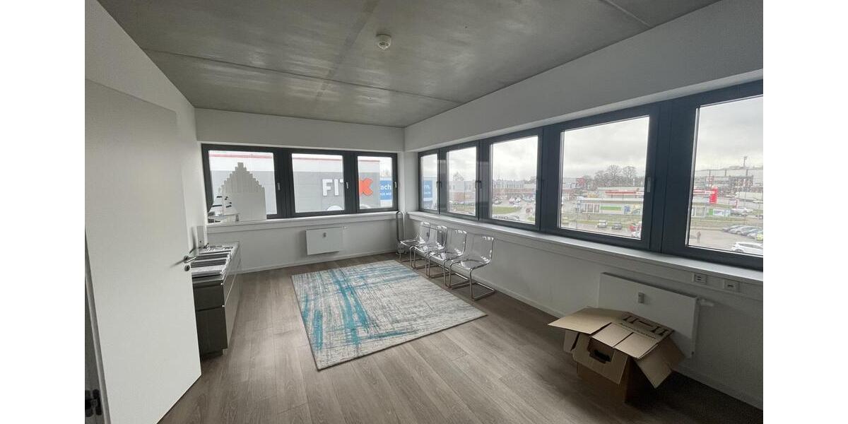 Gewerbeobjekt Lübeck Sankt Lorenz Nord - 2.850&euro; | Angebot:26446578