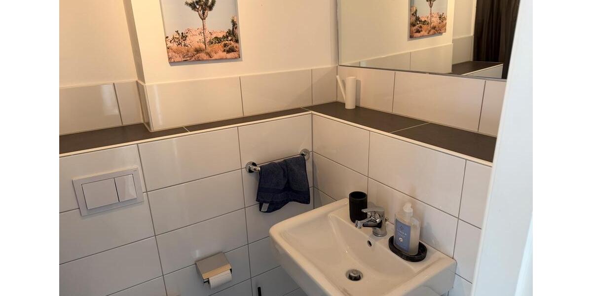 Etagenwohnung Lübeck Innenstadt - 1 Zimmer, 32 m&sup2;, 680&euro; | Angebot:26618255