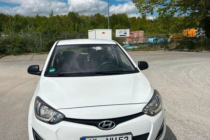 Hyundai i20 151.410 km 3.300 &euro; Lübeck 23560
