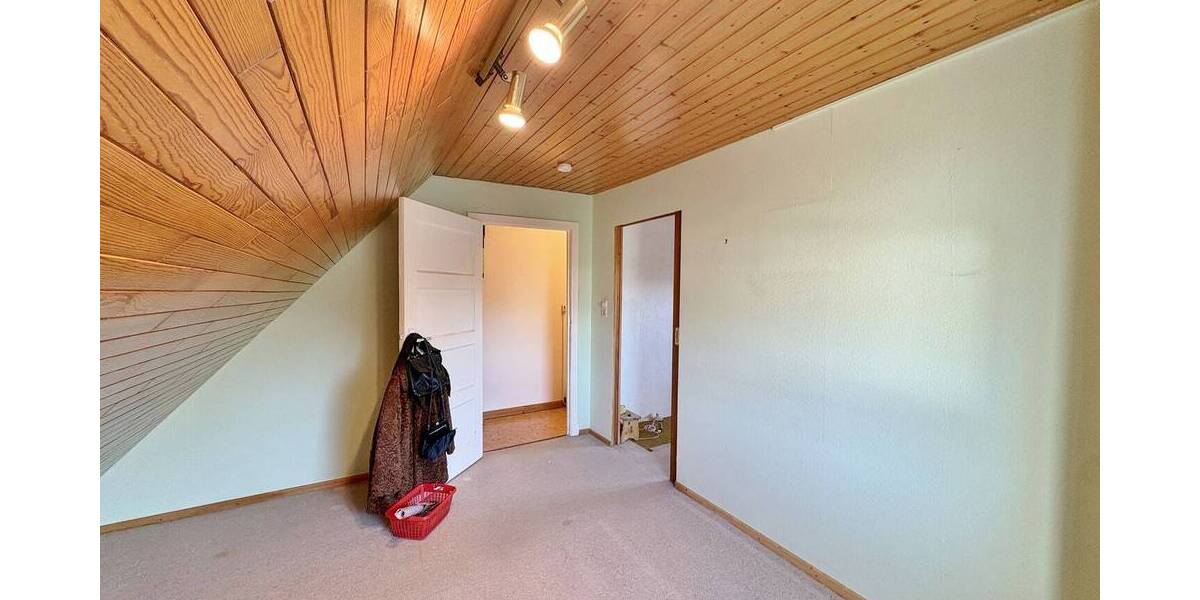 Doppelhaushälfte Lübeck / Vorwerk St. Lorenz Nord - 6 Zimmer, 110 m&sup2;, 125.000&euro; | Angebot:26807078