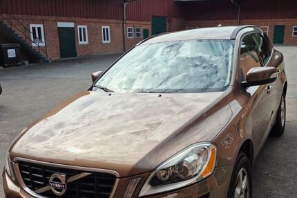 Volvo XC60 131.500 km 10.500 &euro; Wesenberg 23858