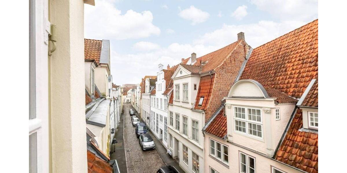 Mehrfamilienhaus, Wohnhaus Lübeck Innenstadt - 4 Zimmer, 93 m&sup2;, 425.000&euro; | Angebot:25679901