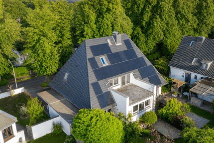 Haus Bad Schwartau - 6 Zimmer, 324 m&sup2;, 1.100.000&euro; | Angebot:26881936