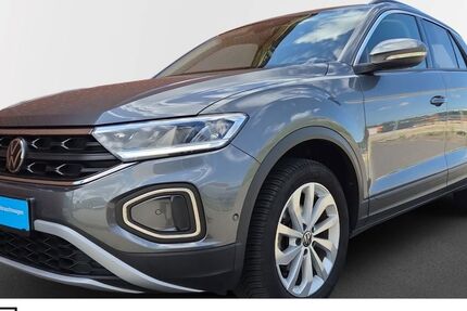 VW T-Roc 51.905 km 18.449 &euro; Mölln 23879