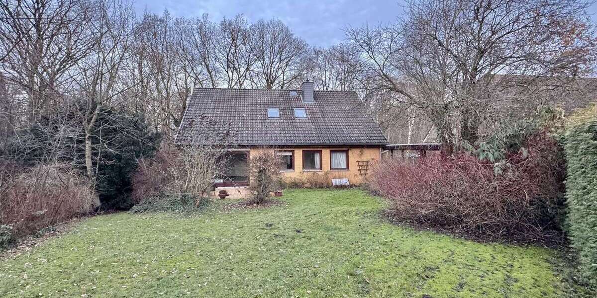 Haus zum Kaufen in Bad Segeberg 390.000 € 161 m² 6 zimmer