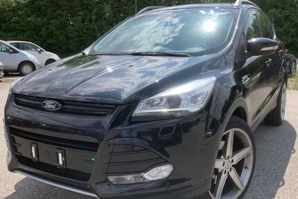 Ford Kuga 188.000 km 9.900 € Stockelsdorf (Lübeck) 23617