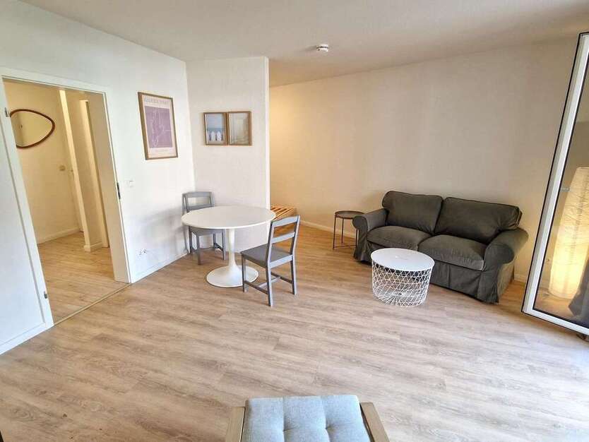 Wohnung zum Mieten in Stockelsdorf 730 € 48 m²