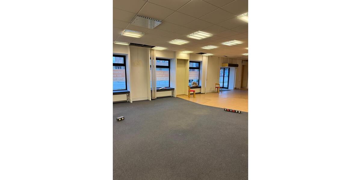 Gewerbeobjekt Lübeck Kücknitz - 2.880&euro; | Angebot:26110513
