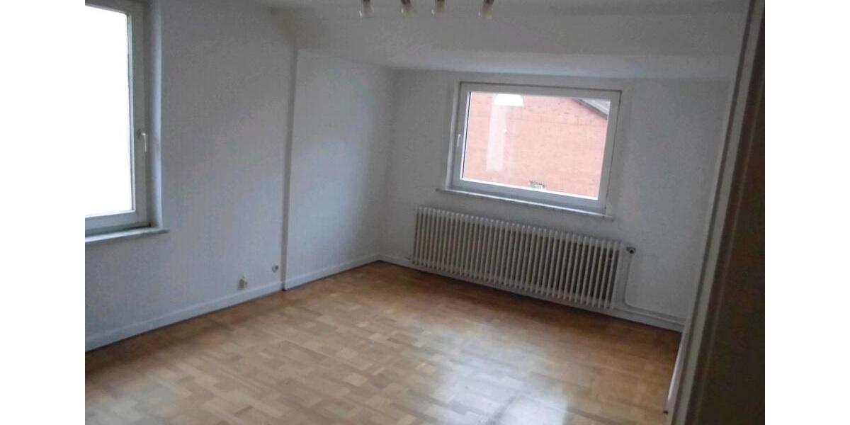 Etagenwohnung Ratzeburg - 3 Zimmer, 70 m&sup2;, 675&euro; | Angebot:25363358
