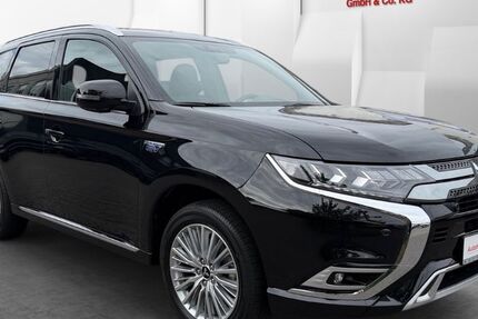 Mitsubishi Outlander 18.690 km 24.490 &euro; Lübeck 23554