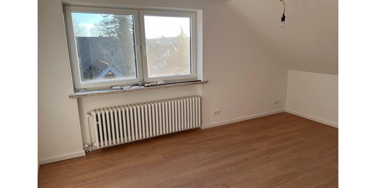 Dachgeschoßwohnung Bad Segeberg - 2 Zimmer, 40 m&sup2;, 750&euro; | Angebot:25322184