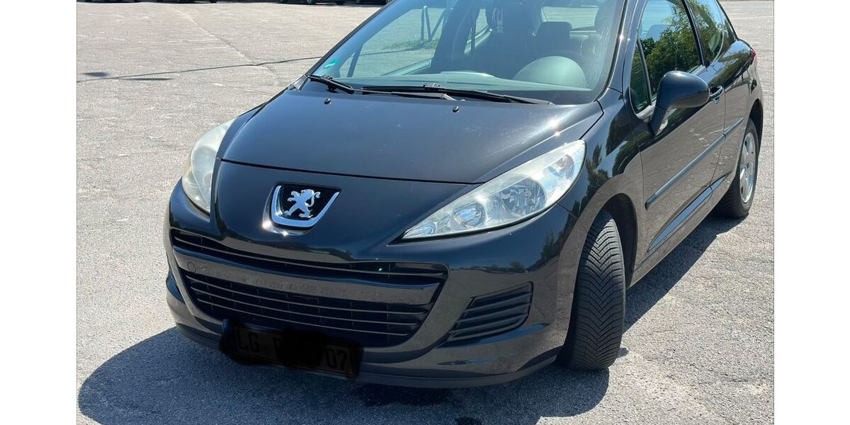 Peugeot 207 141.000 km 2.200 &euro; Bad Segeberg 23795