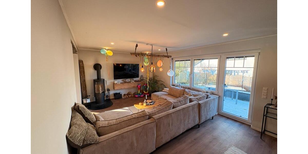 Einfamilienhaus Groß Grönau - 7 Zimmer, 127 m&sup2;, 649.000&euro; | Angebot:26073382