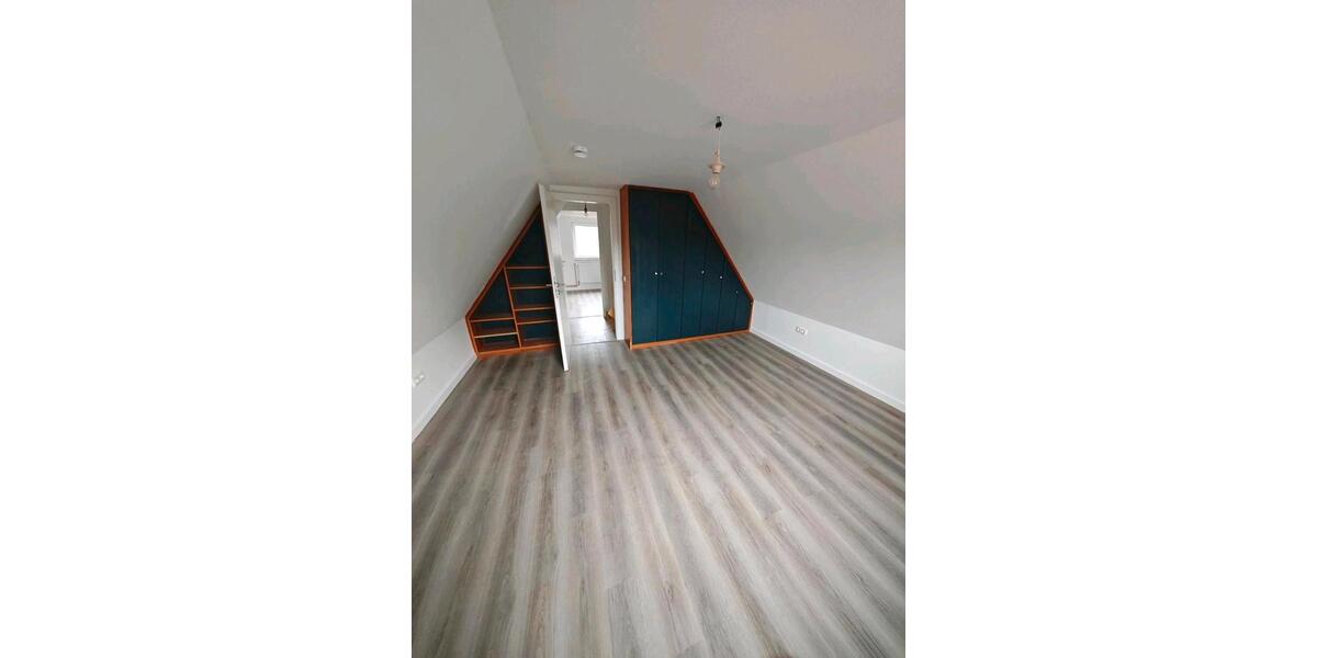 Einfamilienhaus Ratzeburg - 4 Zimmer, 110 m&sup2;, 1.600&euro; | Angebot:26611310