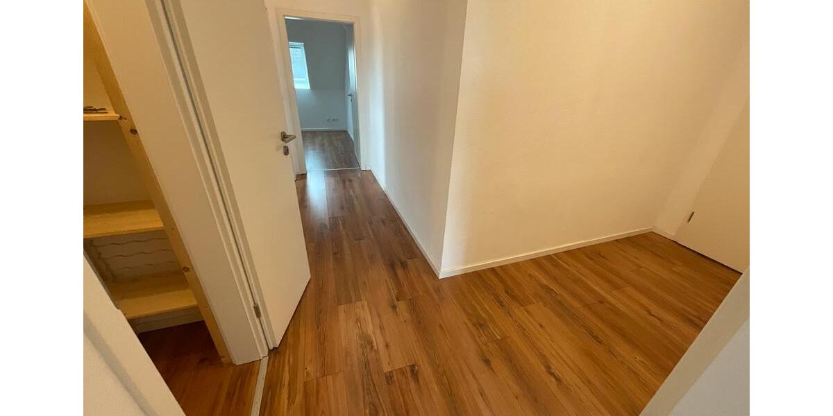 Etagenwohnung Lübeck Sankt Lorenz Nord - 2 Zimmer, 64 m&sup2;, 709&euro; | Angebot:26301799