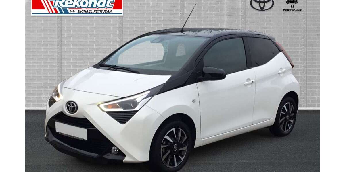 Toyota Aygo 30.437 km 11.990 &euro; Lübeck 23566