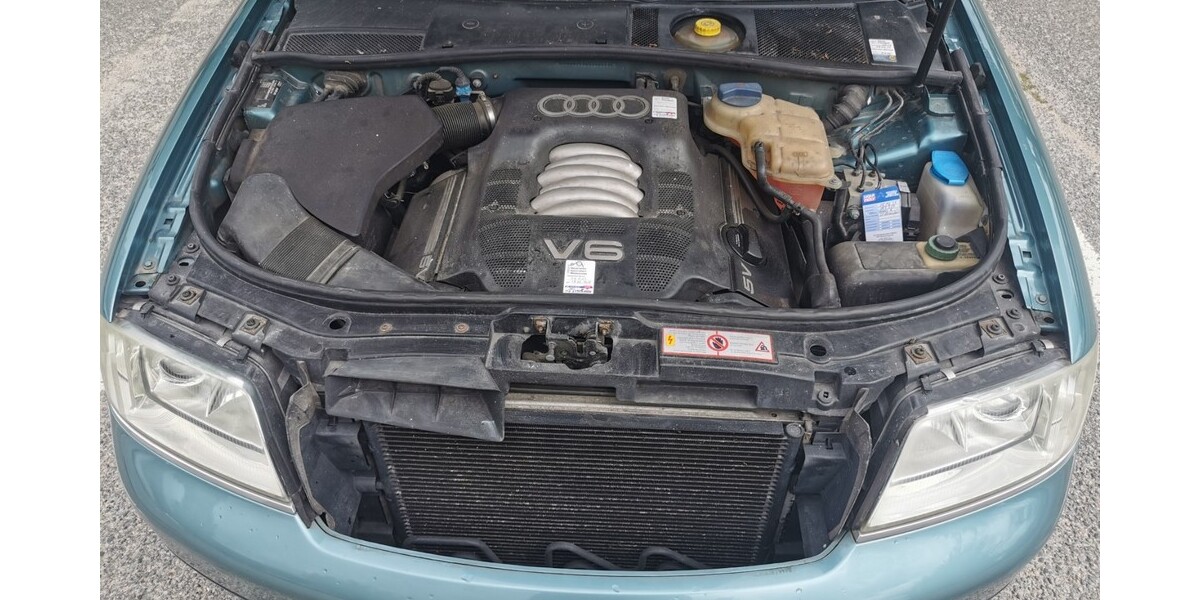 Audi A6 122.800 km 2.500 &euro; Lübeck 23539