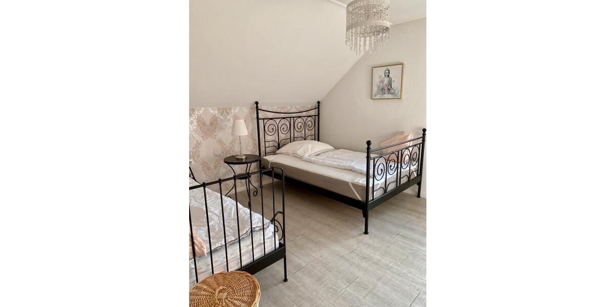 Dachgeschoßwohnung Bad Segeberg - 2 Zimmer, 55 m&sup2;, 780&euro; | Angebot:26050949