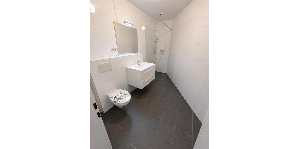 Etagenwohnung Bad Schwartau - 1 Zimmer, 78 m&sup2;, 230.000&euro; | Angebot:27147170