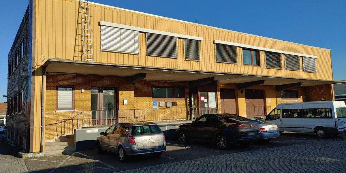 Gewerbeobjekt Lübeck / Genin St. Jürgen - 5 Zimmer, 160 m&sup2;, 850&euro; | Angebot:23952814