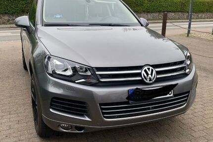 VW Touareg 219.800 km 15.300 &euro; Lübeck 23552