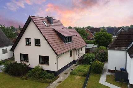 Haus zum Kaufen in Lübeck 298.400 € 134 m²