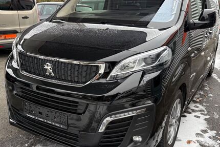 Peugeot Traveller 81.000 km 29.900 &euro; Lübeck 23560