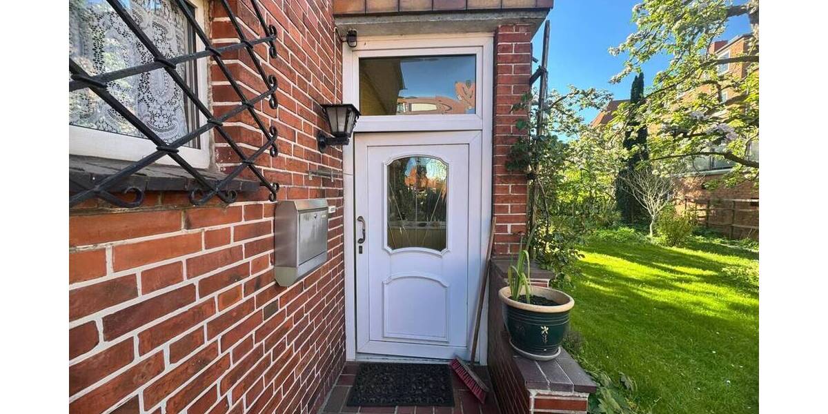 Einfamilienhaus Lübeck / St. Gertrud St. Jürgen - 6 Zimmer, 140 m&sup2;, 350.000&euro; | Angebot:26434015