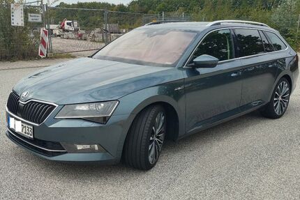 Skoda Superb 263.576 km 12.780 &euro; Lübeck 23569