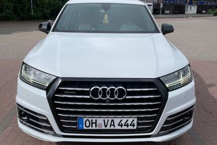 Audi Q7 119.000 km 22.999 &euro; Stockelsdorf 23617