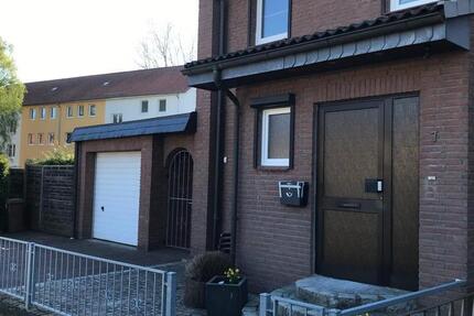Haus Lübeck Kücknitz - 4 Zimmer, 108 m&sup2;, 1.290&euro; | Angebot:26366937
