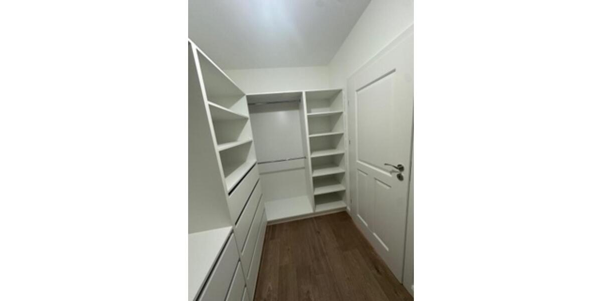 Doppelhaushälfte Bad Segeberg - 4 Zimmer, 150 m&sup2;, 2.250&euro; | Angebot:25939414