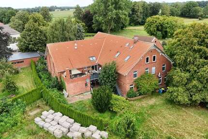 Haus zum Kaufen in Neritz 1.400.000 € 600 m² 16 zimmer