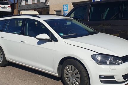 VW Golf 218.000 km 7.700 &euro; Grabau 23845