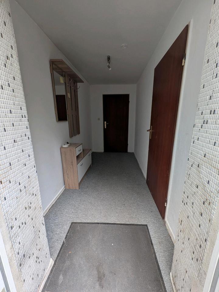 3 Zi. Souterrain Wohnung Klein Rönnau, Warmmiete inkl. Strom