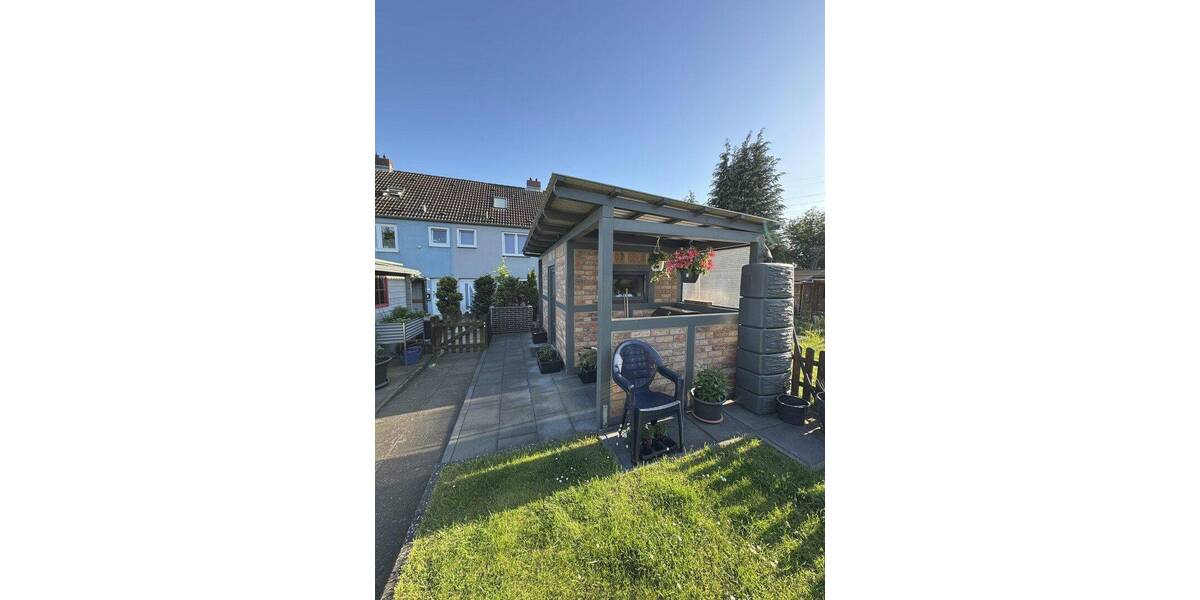 Reihenmittelhaus Lübeck Kücknitz - 4 Zimmer, 83 m&sup2;, 289.000&euro; | Angebot:26885886