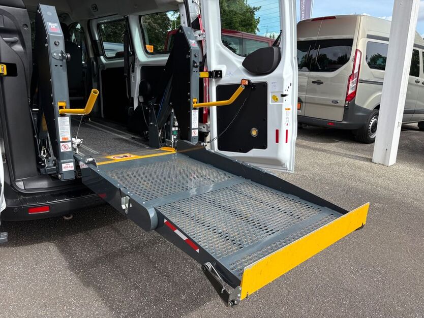 Ford Transit 25.500 km 31.990 € Lübeck 23560