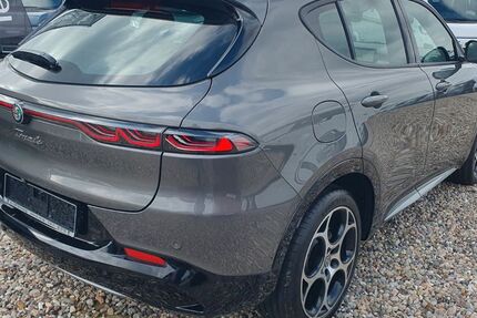 Alfa Romeo Tonale 30.100 km 33.950 € Ratzeburg 23909