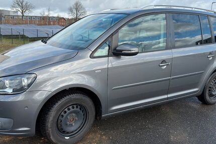 VW Touran 234.000 km 6.700 &euro; Ratzeburg 23909