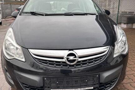 Opel Corsa 140.000 km 5.600 &euro; Lübeck 23560