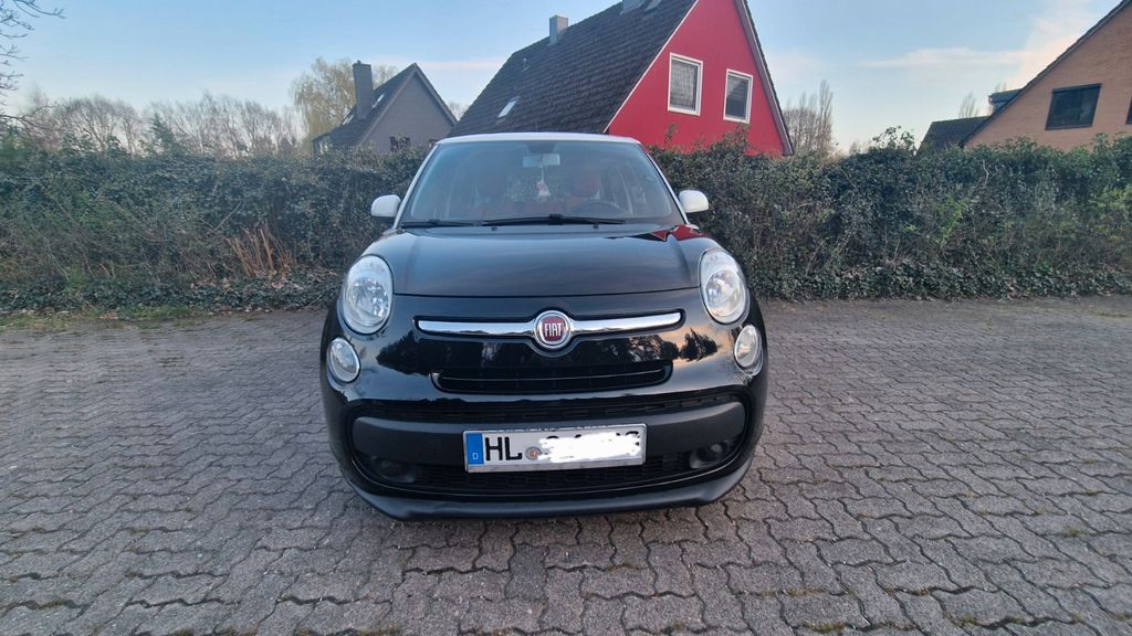 Fiat 500L 92.000 km 4.499 &euro; Lübeck 23554
