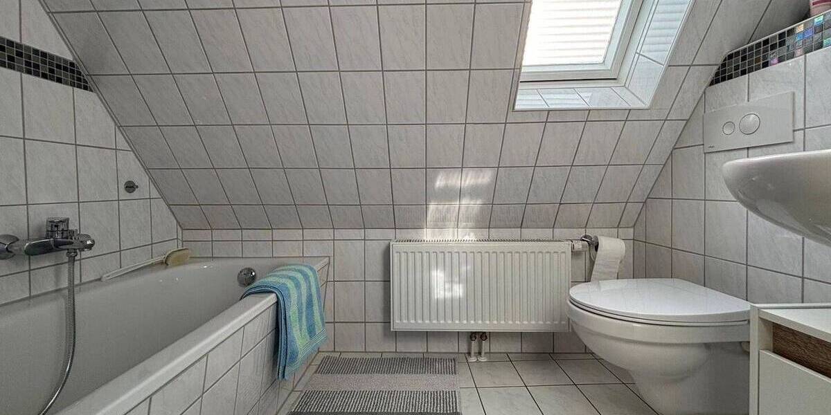 Doppelhaushälfte Reinfeld - 5 Zimmer, 130 m&sup2;, 390.000&euro; | Angebot:25969583