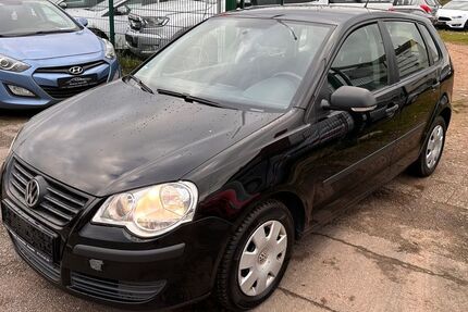 VW Polo 144.000 km 4.345 &euro; Ahrensbök 23623